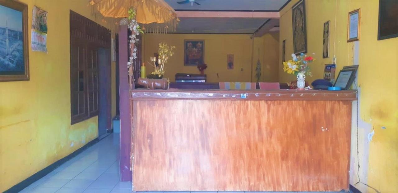 Spot On 2969 Hotel Citra Ayu Labuhan Exterior foto
